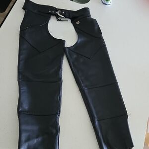 Harley Davidson Men's Black Leather Chaps